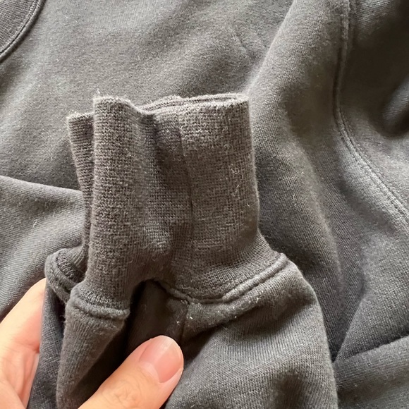 Tna Airy Fleece Boyfriend Crew Sweatshirt Size 1 Black - Picture 5 of 7